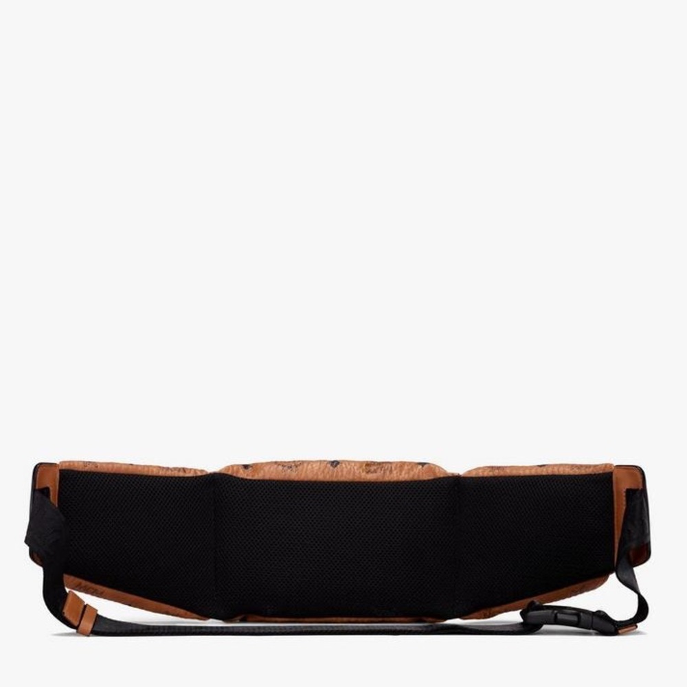 MCM 3 multi pocket sling bag - Picture 5 of 8